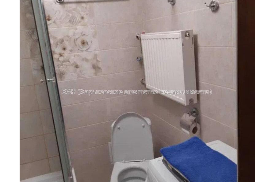Продам квартиру, Космонавтов ул. , 1 кім., 31 м², капитальный ремонт 