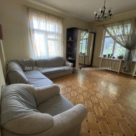 Продам квартиру, Григория Сковороды ул. , 4 кім., 93 м², капитальный ремонт