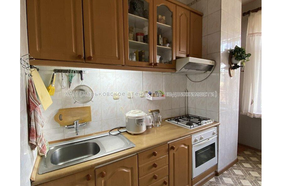 Продам квартиру, Григория Сковороды ул. , 4 кім., 93 м², капитальный ремонт 