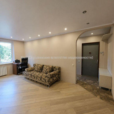 Продам квартиру, Академика Павлова ул. , 3 кім., 65 м², евроремонт 