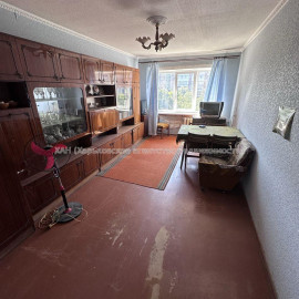 Продам квартиру, Клочковская ул. , 2 кім., 48 м², косметический ремонт
