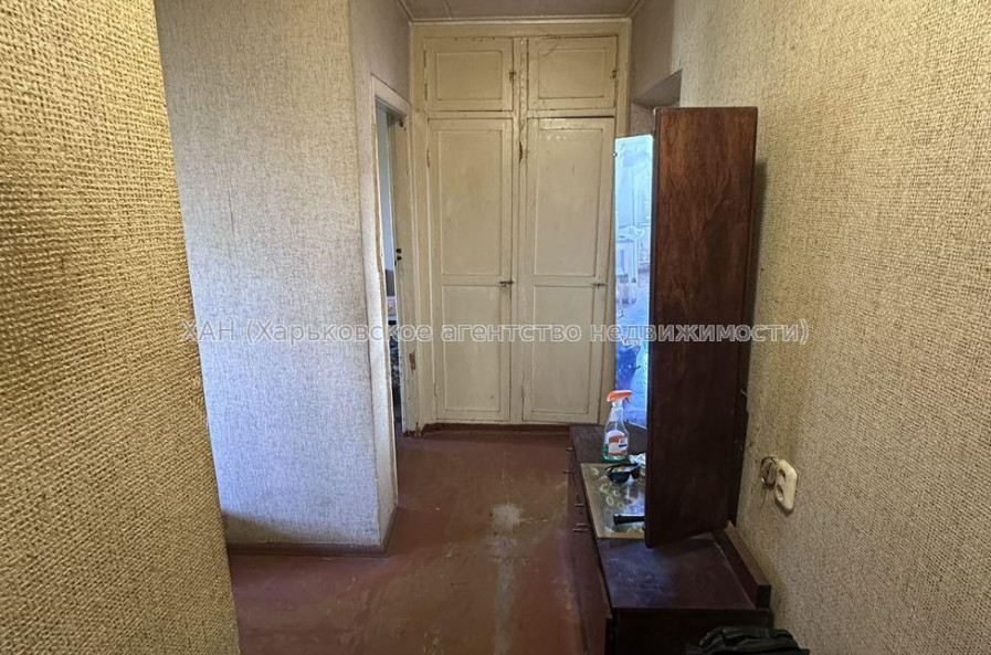 Продам квартиру, Клочковская ул. , 2 кім., 48 м², косметический ремонт 
