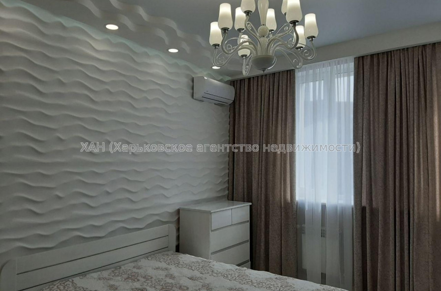 Сдам квартиру, Науки просп. , 2  ком., 75 м², авторский дизайн 