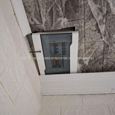 Продам квартиру, Барабашова академика ул. , 1  ком., 19 м², капитальный ремонт 