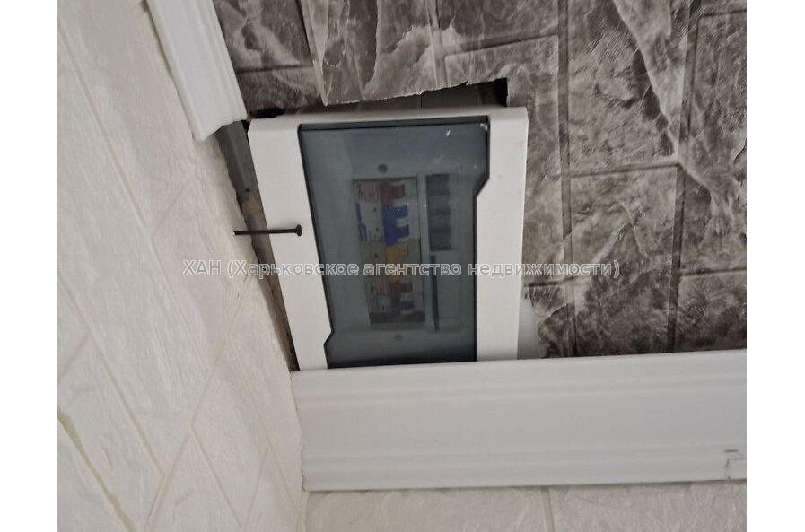 Продам квартиру, Барабашова академика ул. , 1  ком., 19 м², капитальный ремонт 