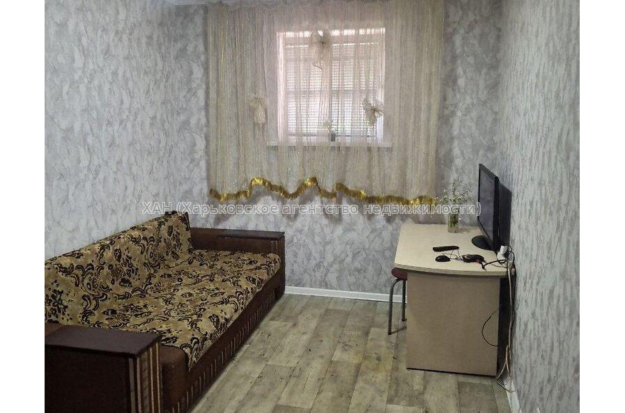 Продам квартиру, Барабашова академика ул. , 1  ком., 19 м², капитальный ремонт 