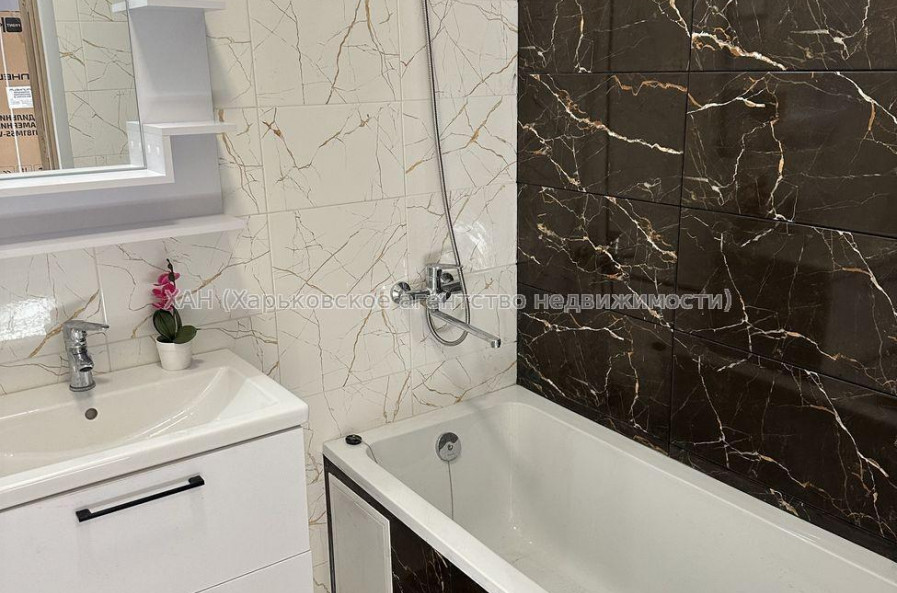 Продам квартиру, Шевченко ул. , 1  ком., 40.20 м², авторский дизайн 