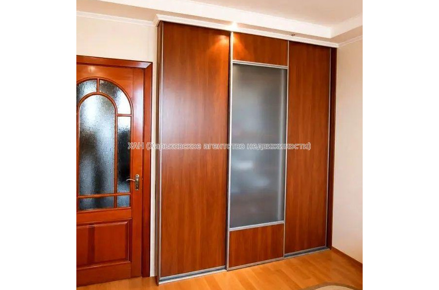 Продам квартиру, Гарибальди ул. , 3 кім., 65.40 м², евроремонт 