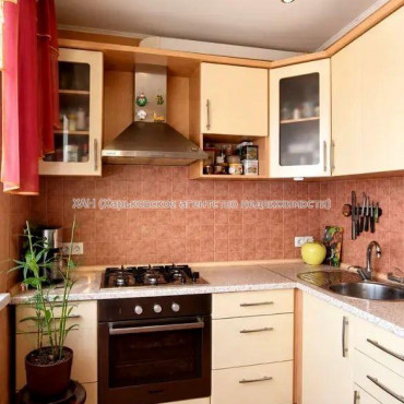 Продам квартиру, Гарибальди ул. , 3 кім., 65.40 м², евроремонт 