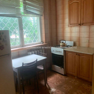 Продам квартиру, 23 Августа ул. , 1  ком., 28.40 м², косметический ремонт 