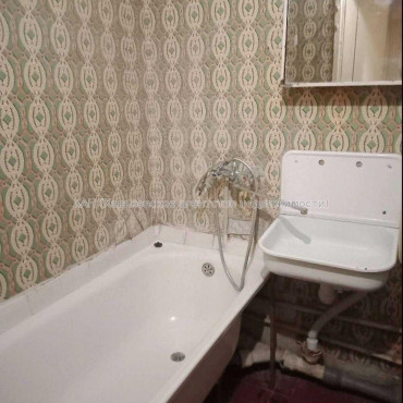 Продам квартиру, Валентиновская ул. , 1  ком., 33 м², советский ремонт 