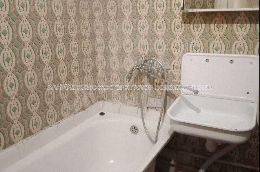 Продам квартиру, Валентиновская ул. , 1  ком., 33 м², советский ремонт 