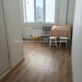 Продам квартиру, Натальи Ужвий ул. , 3 кім., 65 м², косметический ремонт 