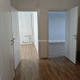 Продам квартиру, Натальи Ужвий ул. , 3 кім., 65 м², косметический ремонт 
