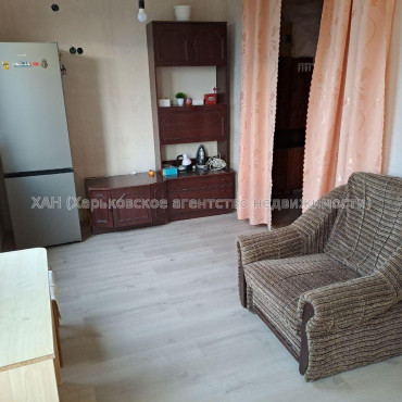 Продам квартиру, Салтовское шоссе , 1 кім., 32 м², без внутренних работ 