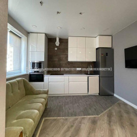 Продам квартиру, Салтовское шоссе , 2  ком., 69.40 м², евроремонт