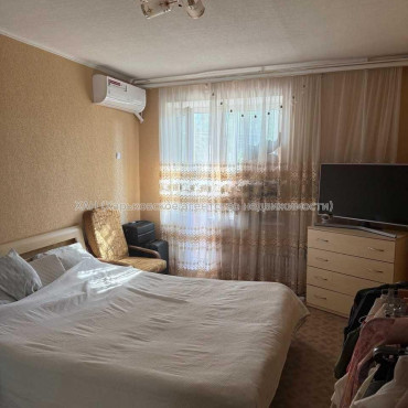 Продам квартиру, Ахсарова Энвера ул. , 1  ком., 38 м², косметический ремонт 