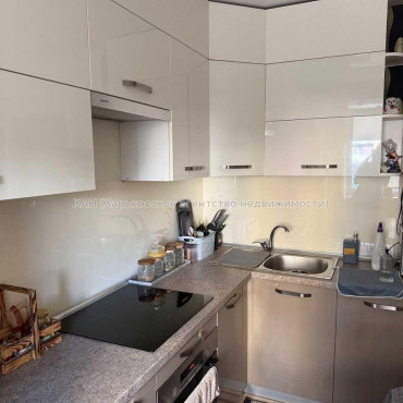 Продам квартиру, Ахсарова Энвера ул. , 1  ком., 38 м², косметический ремонт 
