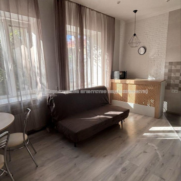 Продам квартиру, Мироносицкая ул. , 3  ком., 58 м², евроремонт 