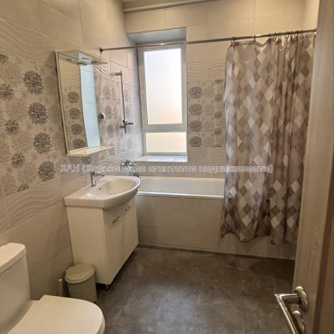 Продам квартиру, Мироносицкая ул. , 3  ком., 58 м², евроремонт 