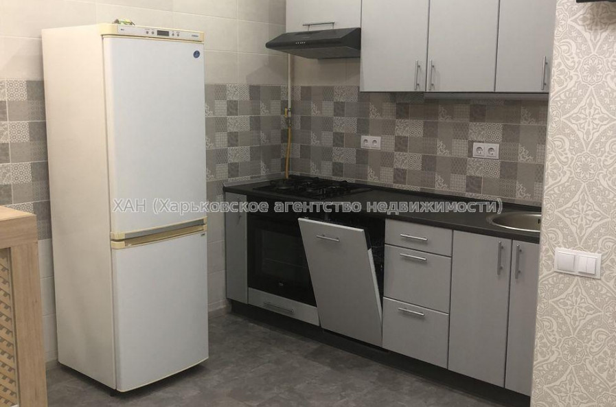 Продам квартиру, Мироносицкая ул. , 3  ком., 58 м², евроремонт 
