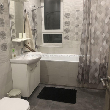 Продам квартиру, Мироносицкая ул. , 3  ком., 58 м², евроремонт 