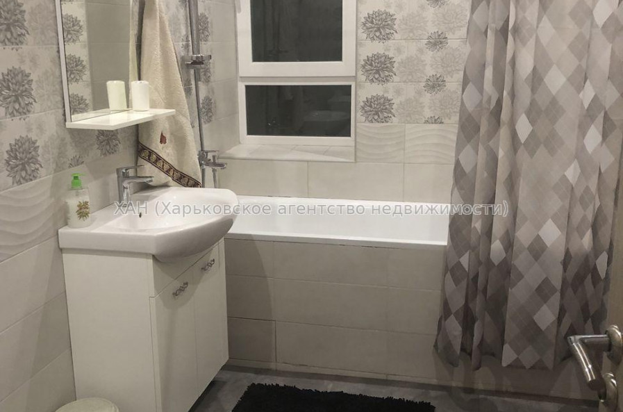 Продам квартиру, Мироносицкая ул. , 3  ком., 58 м², евроремонт 
