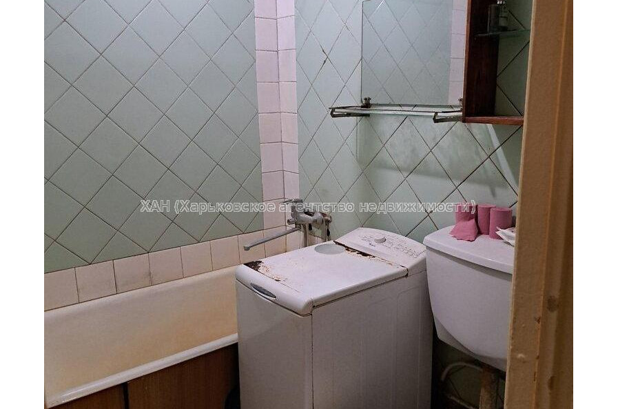 Продам квартиру, Каденюка ул. , 1 кім., 33.60 м², советский ремонт 