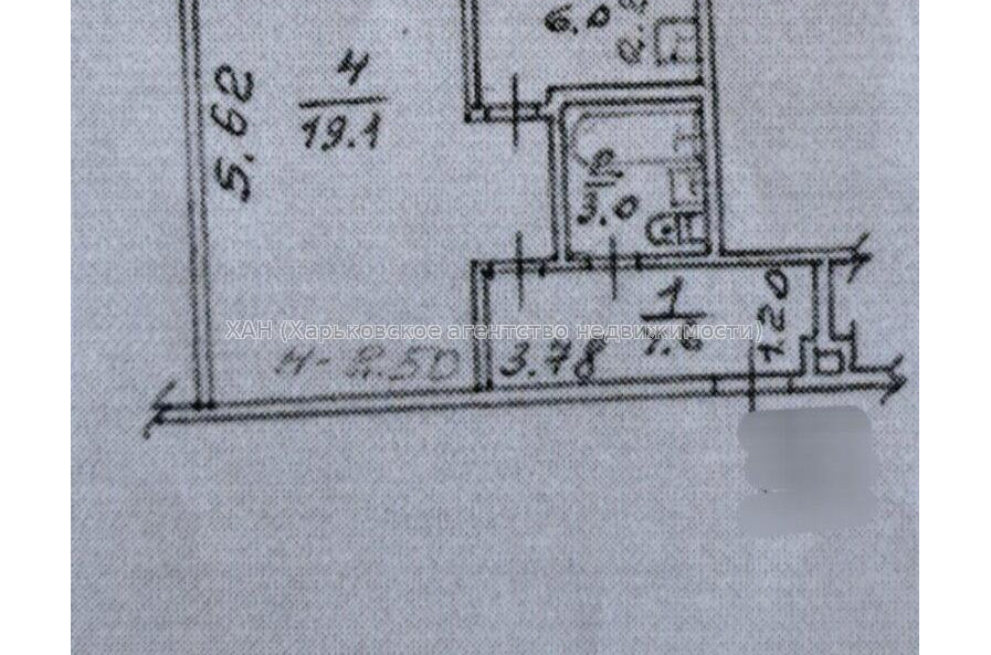 Продам квартиру, Каденюка ул. , 1 кім., 33.60 м², советский ремонт 