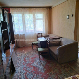 Продам квартиру, Каденюка ул. , 1  ком., 33.60 м², советский ремонт