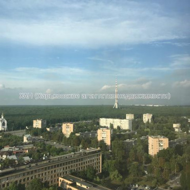 Продам квартиру, Науки просп. , 3  ком., 110 м², авторский дизайн 