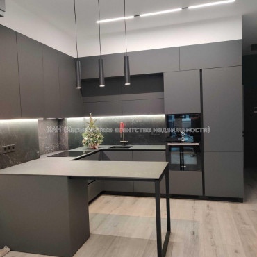 Продам квартиру, Профессорская ул. , 1 кім., 56 м², авторский дизайн 
