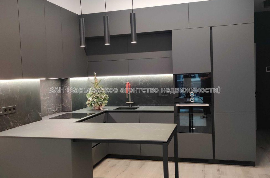 Продам квартиру, Профессорская ул. , 1 кім., 56 м², авторский дизайн 