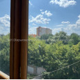 Продам квартиру, Луганская ул. , 2 кім., 58.50 м², капитальный ремонт 