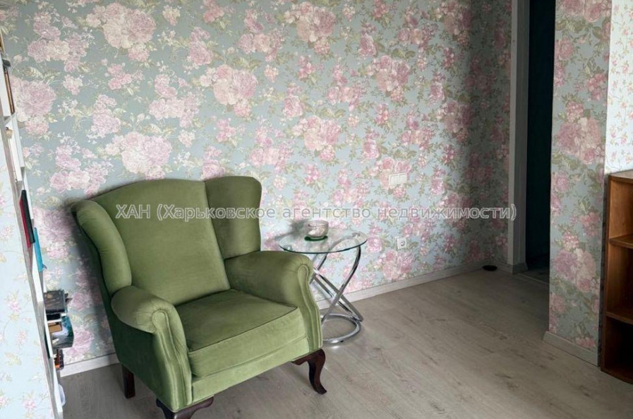 Продам квартиру, Луганская ул. , 2 кім., 58.50 м², капитальный ремонт 