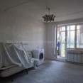 Продам квартиру, Гвардейцев Широнинцев ул. , 1  ком., 33 м², частичный ремонт 
