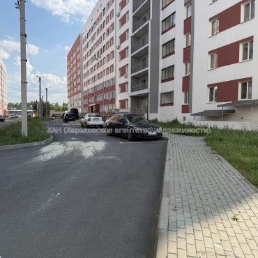 Продам квартиру, Шевченко ул. , 1  ком., 42 м², без внутренних работ 