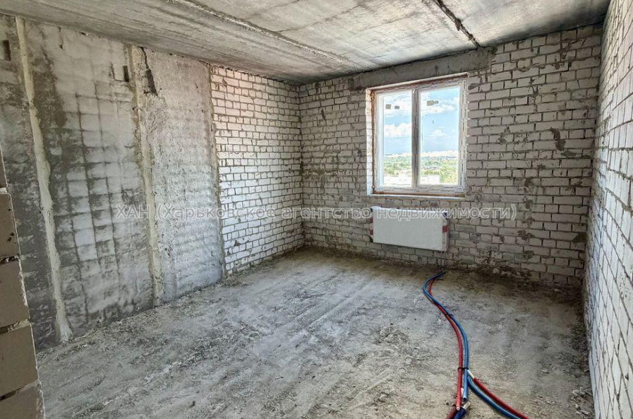 Продам квартиру, Шевченко ул. , 1  ком., 42 м², без внутренних работ 