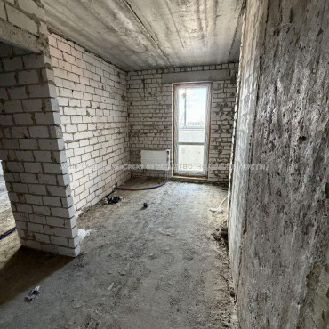 Продам квартиру, Шевченко ул. , 1  ком., 42 м², без внутренних работ 