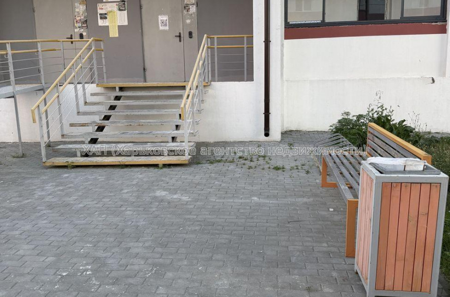Продам квартиру, Шевченко ул. , 1  ком., 42 м², без внутренних работ 