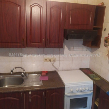 Продам квартиру, Салтовское шоссе , 1  ком., 40 м², косметический ремонт 