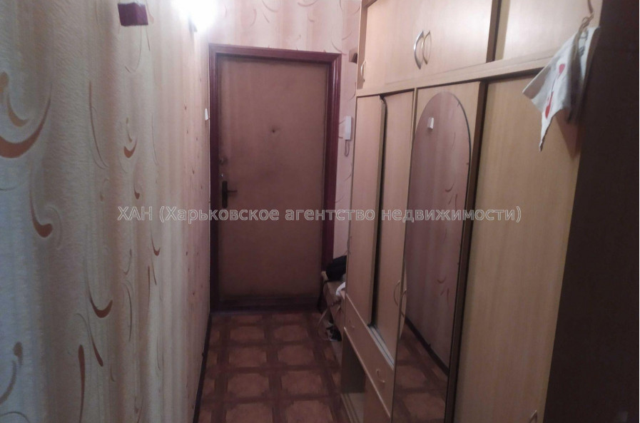 Продам квартиру, Салтовское шоссе , 1  ком., 40 м², косметический ремонт 