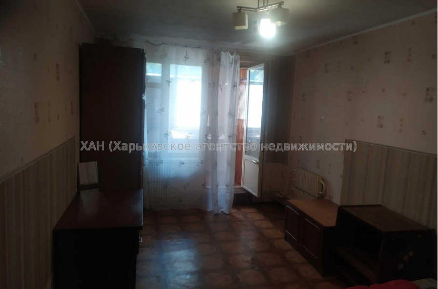 Продам квартиру, Салтовское шоссе , 1  ком., 40 м², косметический ремонт 