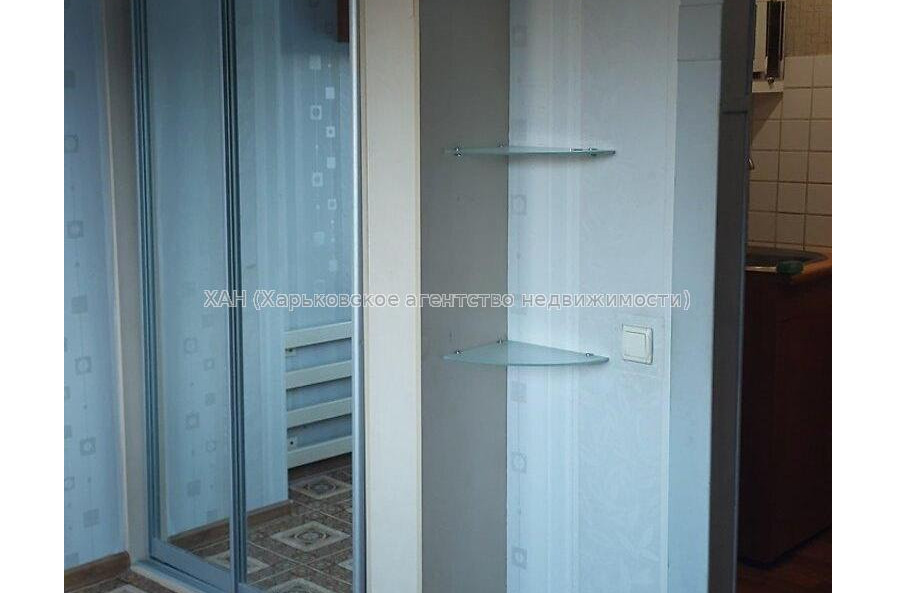 Продам квартиру, Петра Григоренко пр-т , 1  ком., 18 м², капитальный ремонт 