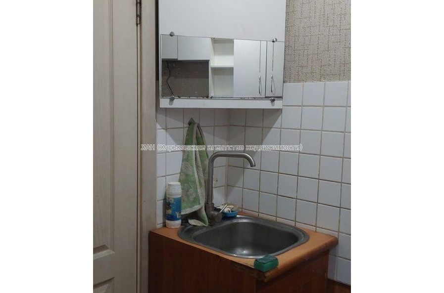 Продам квартиру, Петра Григоренко пр-т , 1  ком., 18 м², косметический ремонт 