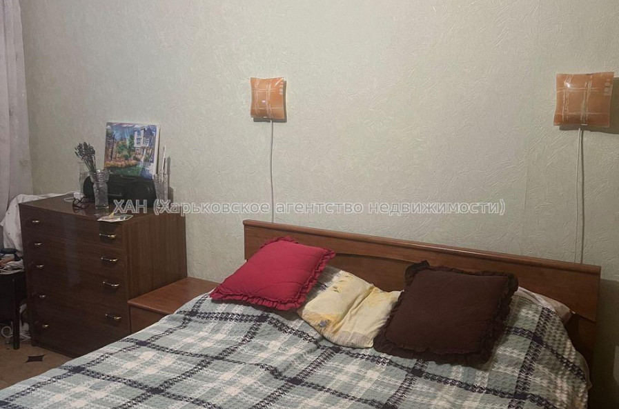 Продам квартиру, Гвардейцев Широнинцев ул. , 2  ком., 47.50 м², косметический ремонт 