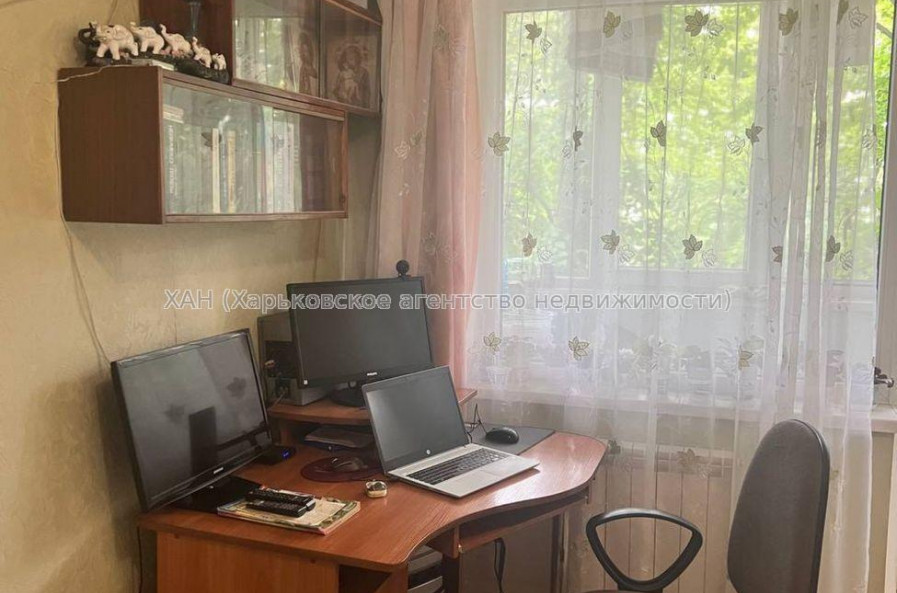 Продам квартиру, Гвардейцев Широнинцев ул. , 2  ком., 47.50 м², косметический ремонт 