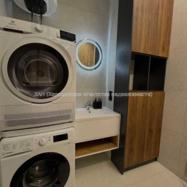 Продам квартиру, Молочная ул. , 1  ком., 49 м², авторский дизайн 