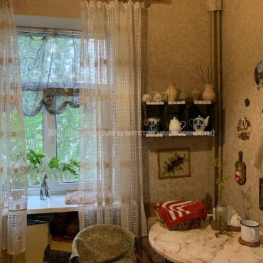 Продам квартиру, Данилевского ул. , 2  ком., 57 м², косметический ремонт 