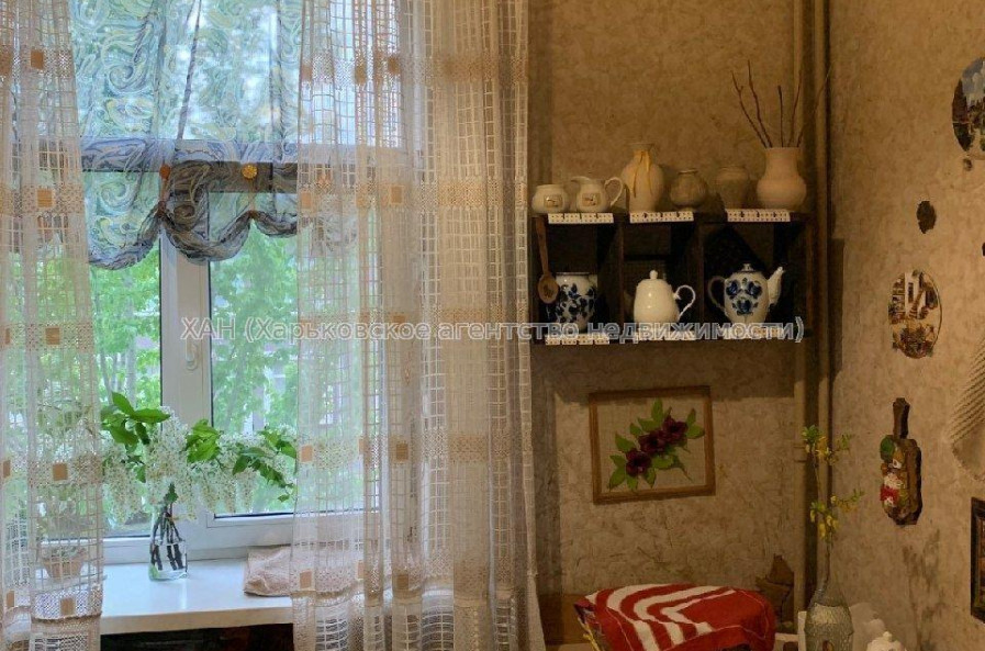 Продам квартиру, Данилевского ул. , 2  ком., 57 м², косметический ремонт 